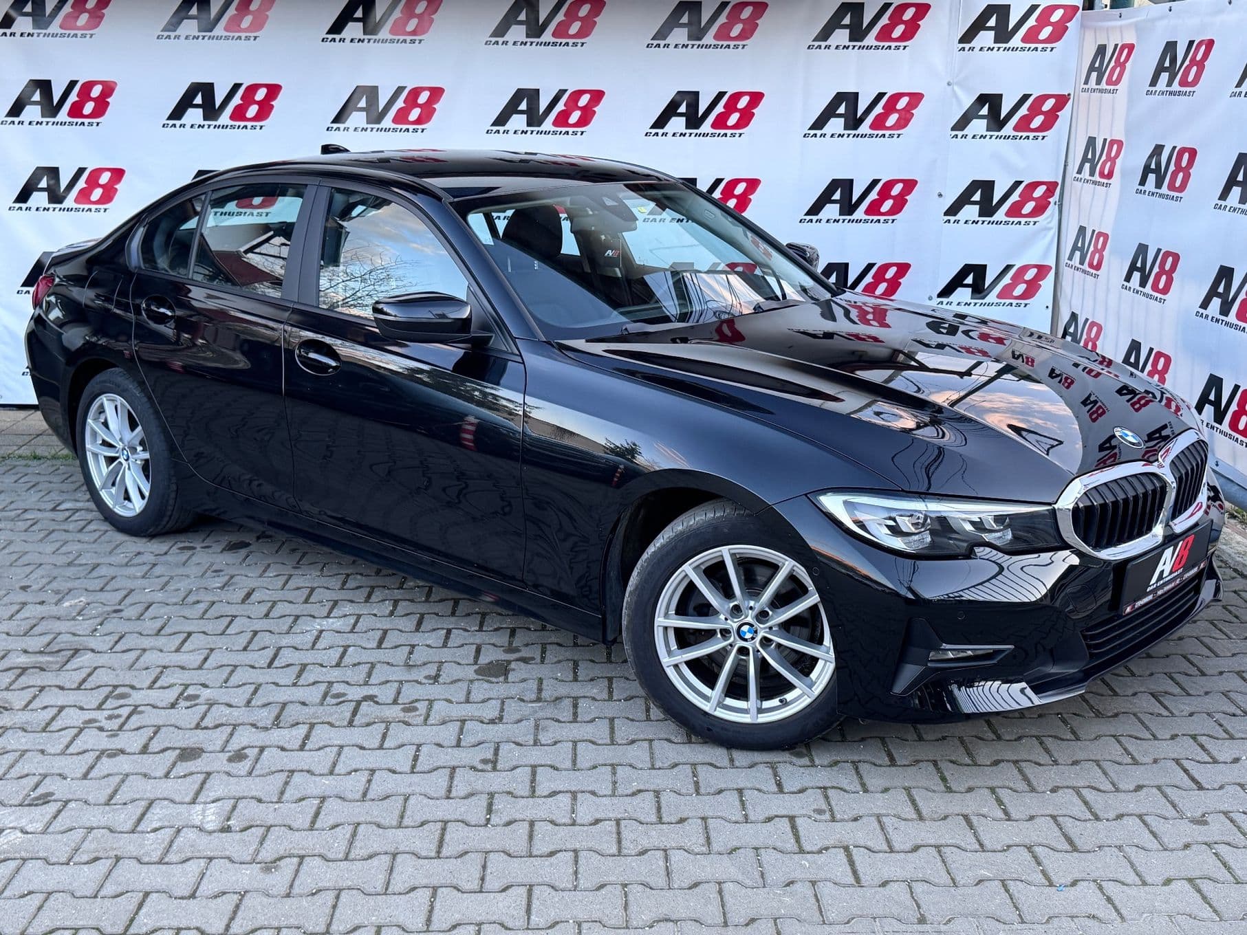 BMW Seria 3 ver-320d-xdrive-at-mhev
