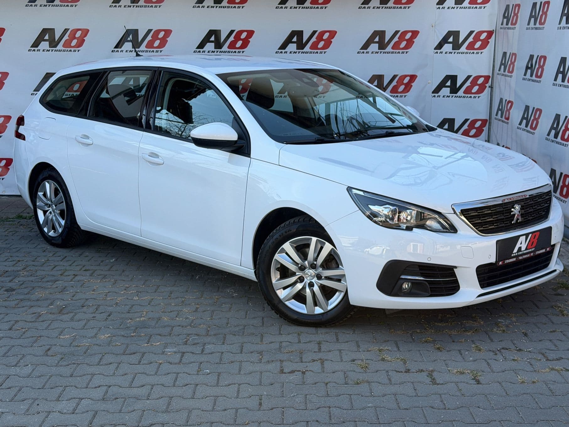 Peugeot 308 BlueHDi 130 EAT8 Stop Start Active Business-Paket